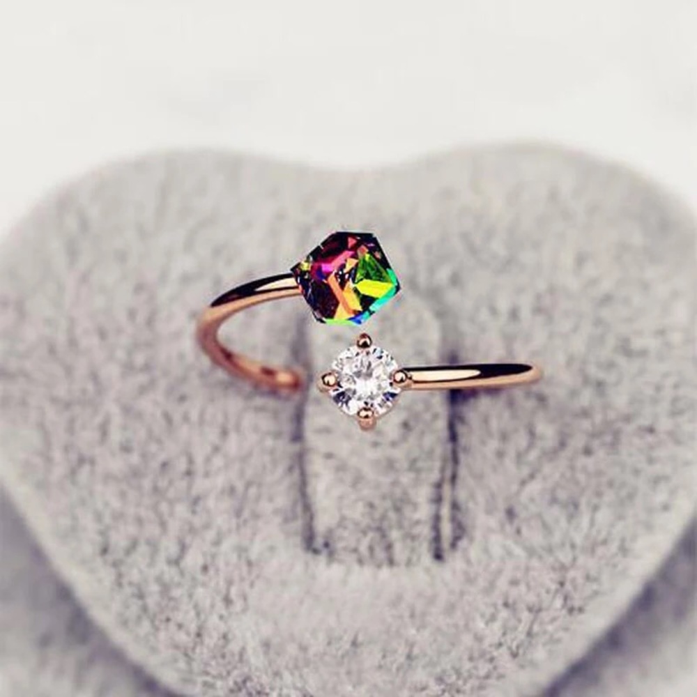 3/$15🔥Gold cube crystal cz ring